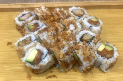 F2.Croquant (saumon avocat  /poulet frit salade oignon frit)